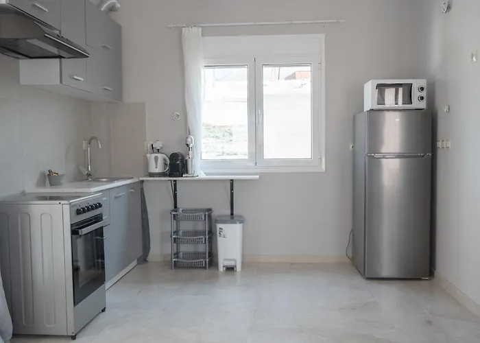 Escape To Mountain And Sea *